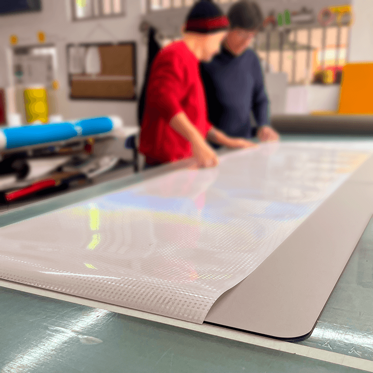 Soluciones gráficas profesionales: diseño, impresión y branding